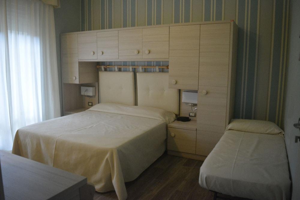 Hotel Turquoise Cesenatico Eksteriør bilde